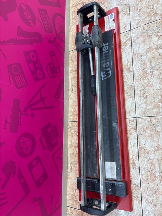 1-1-269568-1-Compresor Power Plus 1.5Cv Negro