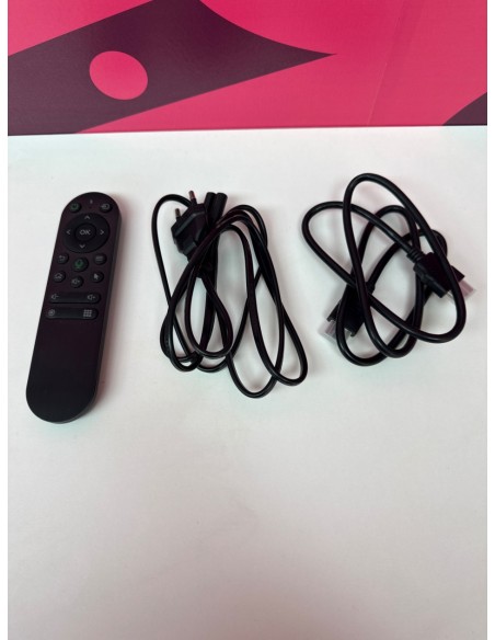 8-8-76746-4-Video proyectores xnano x1 (Sin uso)