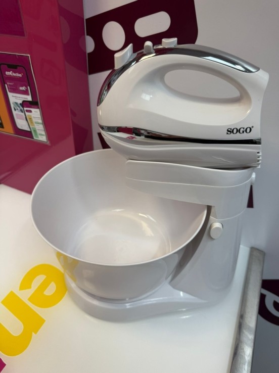 9-9-77605-2-Batidora Electrica Con Bol Giratorio Sogo SS-14290 (sin Uso)