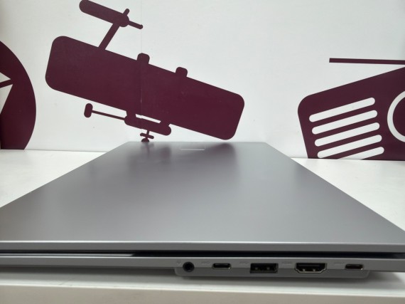 8-8-75783-4-Ordenador portátil Asus vivobook go 15 e1504F4f amd ryzen 5 7520U windows 11 Pro 16gb ram 512 gb s