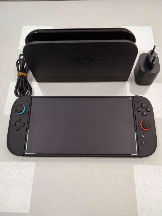 6-6-169200-1-Consola Nintendo Switch 2