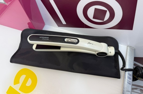 9-9-77516-6-Plancha Pelo Llongueras By Russell Hobbs 14634-56