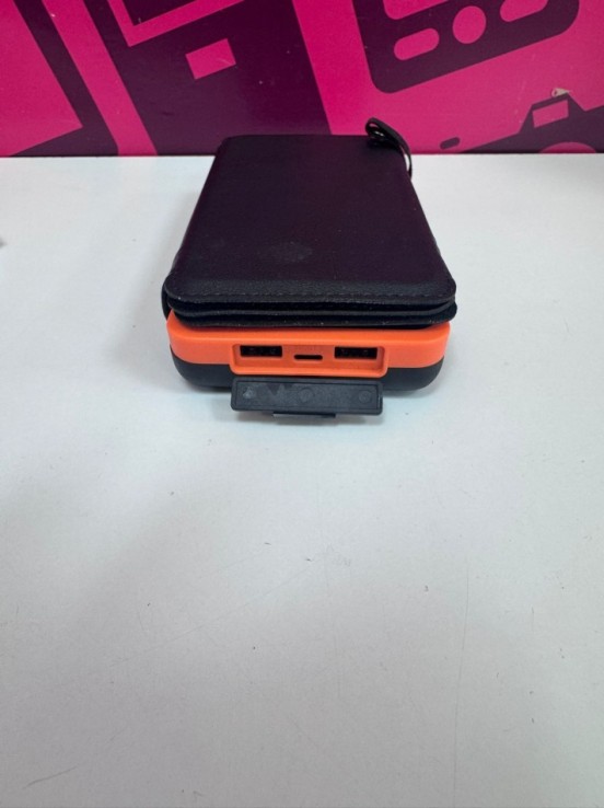 7-7-87292-1-Bateria Portatil Carga Solar