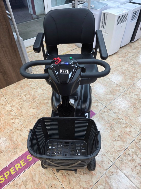 1-1-272871-1-Silla De Ruedas Electrica Pepe 