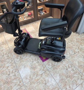 1-1-272871-1-Silla De Ruedas Electrica Pepe  2