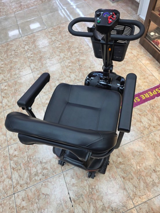 1-1-272871-3-Silla De Ruedas Electrica Pepe 