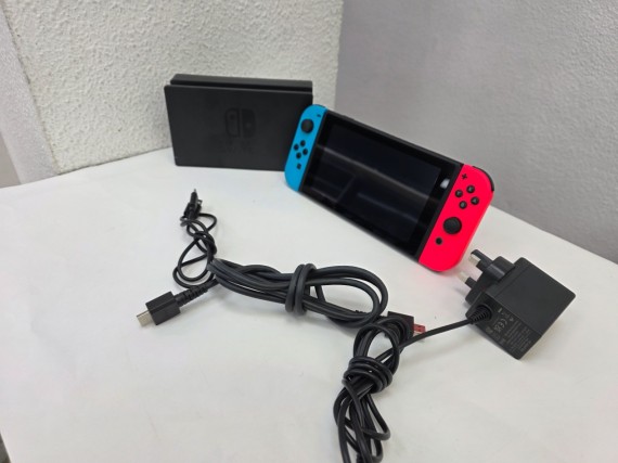 1-1-272850-1-Consola Nintendo Switch Hac 001