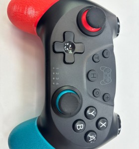 1-1-272853-1-Mando Pro Controller