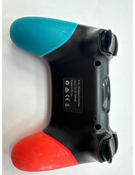 1-1-272853-2-Mando Pro Controller