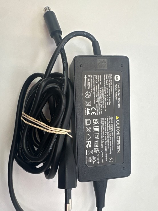 1-1-272892-2-Patinete Electrico Cargador Para Xiaomi Scooter Elite Original