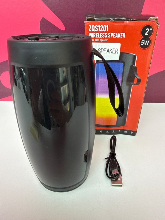 8-8-78227-2-Altavoz Portatil Bluetooth ZQS1202