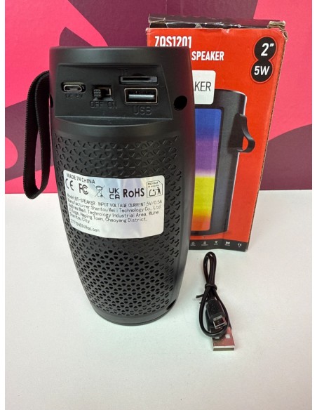 8-8-78227-4-Altavoz Portatil Bluetooth ZQS1202