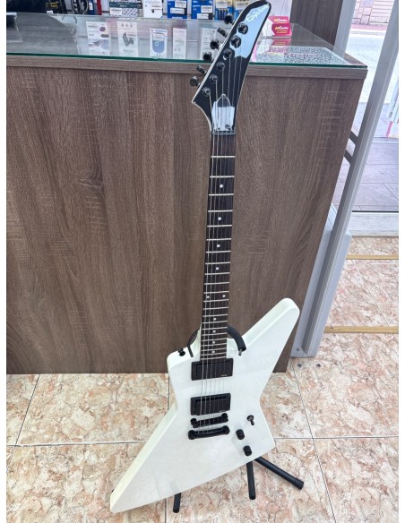 1-1-272898-1-Guitarra Electrica Epiphone Explorer 1984 Funda Rigida