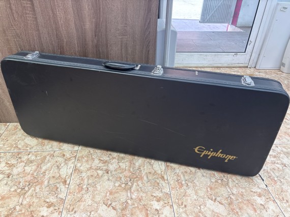 1-1-272898-7-Guitarra Electrica Epiphone Explorer 1984 Funda Rigida