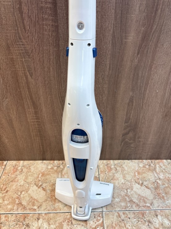 1-1-272770-3-Aspirador Escoba Taurus Air Tech