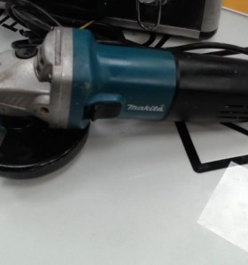 6-6-168963-1-Radial Makita 9554nb