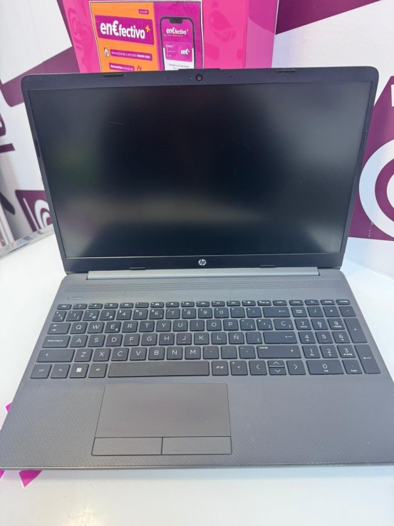 9-9-77625-4-Ordenador Portátil Hp 255 G8 8gb Ram 256gb Amd 3020e Radeon 