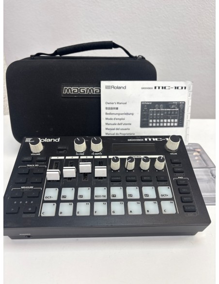 1-1-272987-1-Equipamiento DJ Roland MC-101 Groovebox 