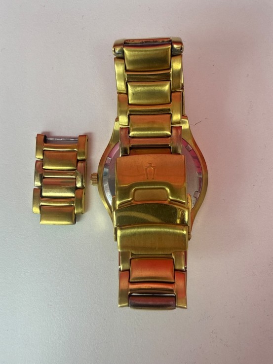 8-8-78036-4-Reloj pulsera caballero Bulova cuarzo