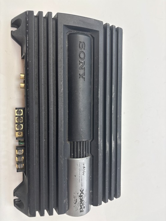 1-1-272974-1-Amplificador Sony