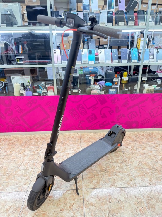 1-1-273068-1-Patinete Electrico Xiaomi Scooter 4 Lite 2Gen