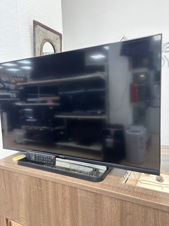 1-1-271353-2-Televisor LED PeAq Ptv40f 5024C 