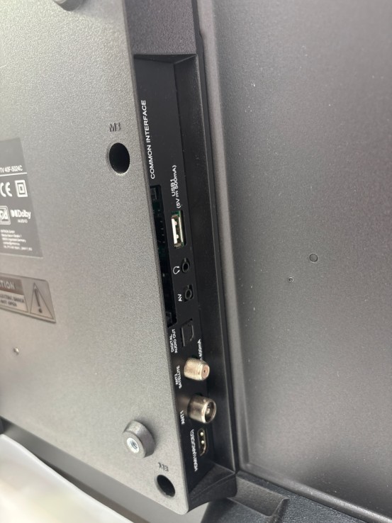 1-1-271353-3-Televisor LED PeAq Ptv40f 5024C 