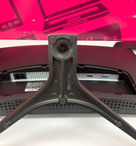 7-7-87428-1-Monitores MSI 3EA0 2