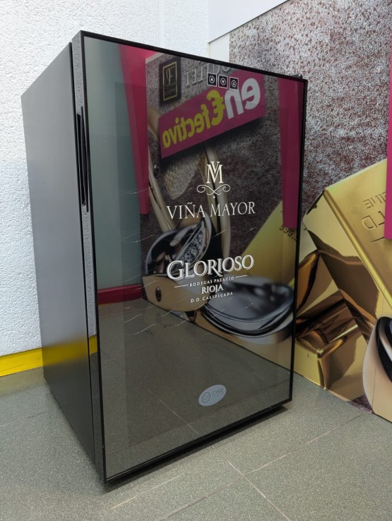 6-9-66685-1-Vinoteca Cave Vinum