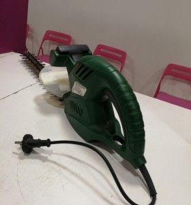 6-6-150255-1-Cortasetos Taille-haie Fptht450 2