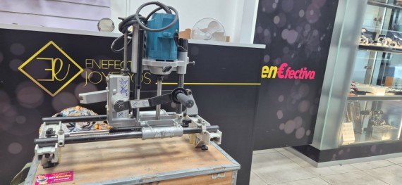 6-6-160911-4-Fresadora Virutex FC116U