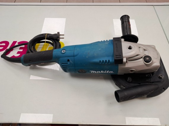 6-6-166756-1-Radial Makita Ga9020r 2200w