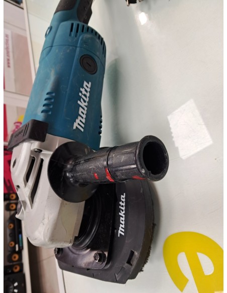 6-6-166756-3-Radial Makita Ga9020r 2200w