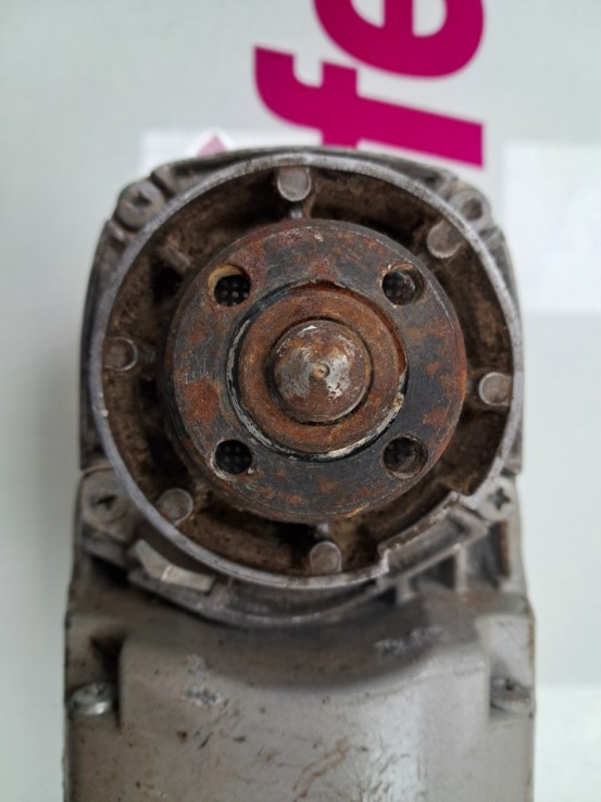 6-6-166784-3-Radial Bosch GSW 22-230JH 2200W