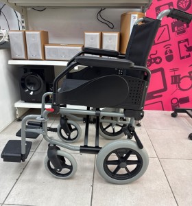6-6-167701-1-Silla De Ruedas Ort Hos XXI  2