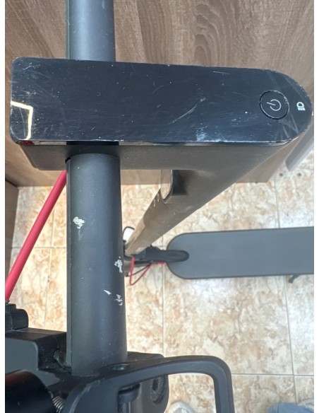 6-1-263875-2-Patinete Xiaomi scooter 4