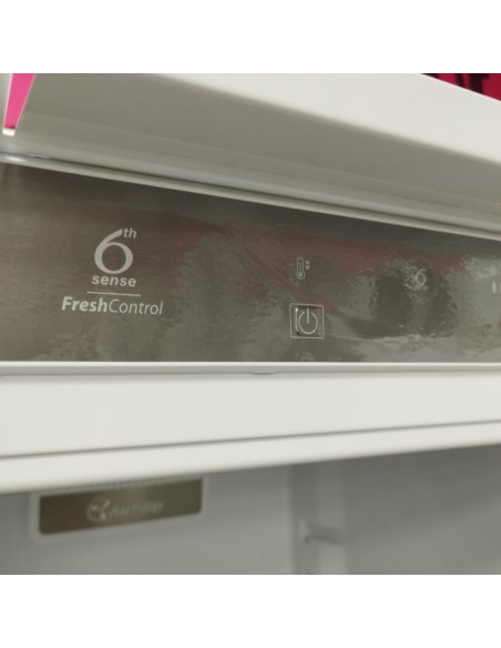 6-6-162723-6-Frigorifico Whirlpool Art 9811 SF 6