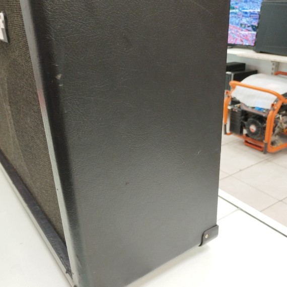 6-6-166645-5-Amplificador Guitarra Blackstar ID260