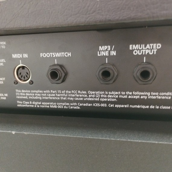 6-6-166645-11-Amplificador Guitarra Blackstar ID260