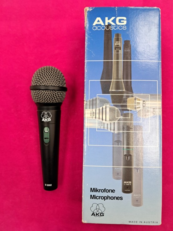 6-6-167979-1-Micrófono AKG D2002