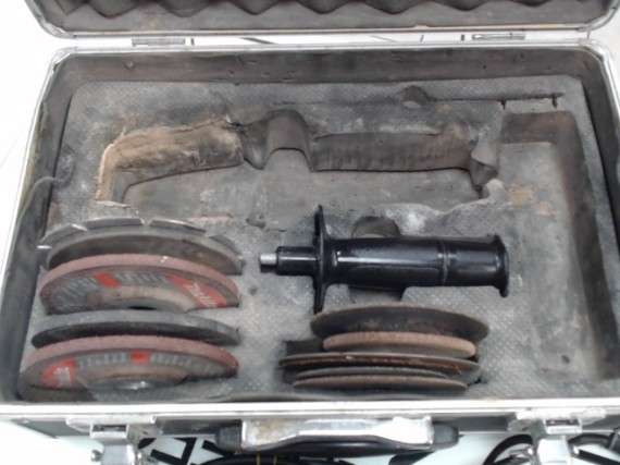 6-6-168963-2-Radial Makita 9554nb