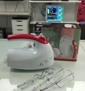 6-6-161222-1-Amasadora Thulos 250W