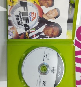 6-6-159148-1-Videojuego Xbox Fifa 2003 2