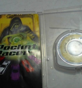6-6-120310-1-Juego PSP Pocket Racers