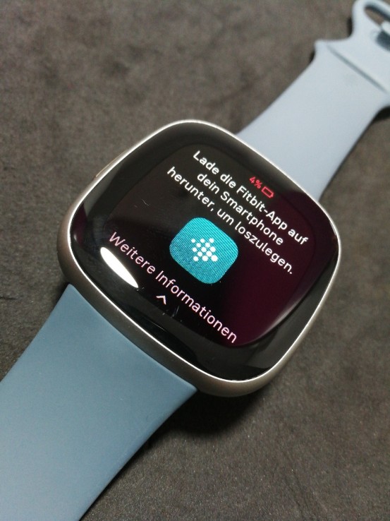 6-6-150676-2-Smartwatch Fitbit Versa 4