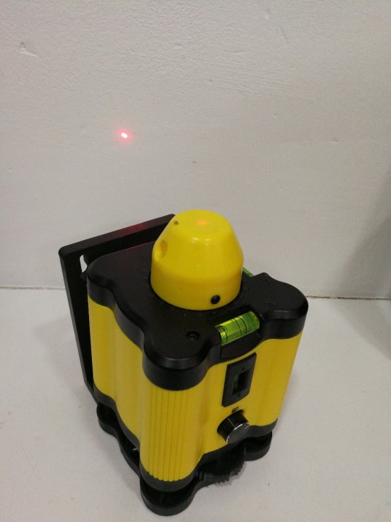 6-6-147242-2-Herramienta Especializada Silverline Nivel Láser Giratorio Alcance 30 M 