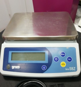 6-6-149292-1-Bascula GRAM Serie SBZ (Joyeria) 