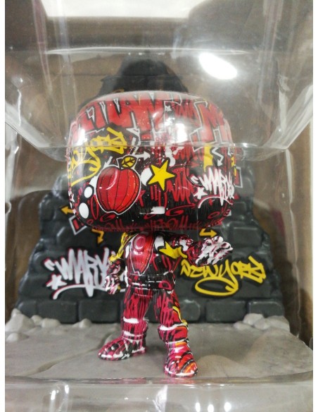 6-6-151148-2-Figura Funko Pop 753 iron man street art