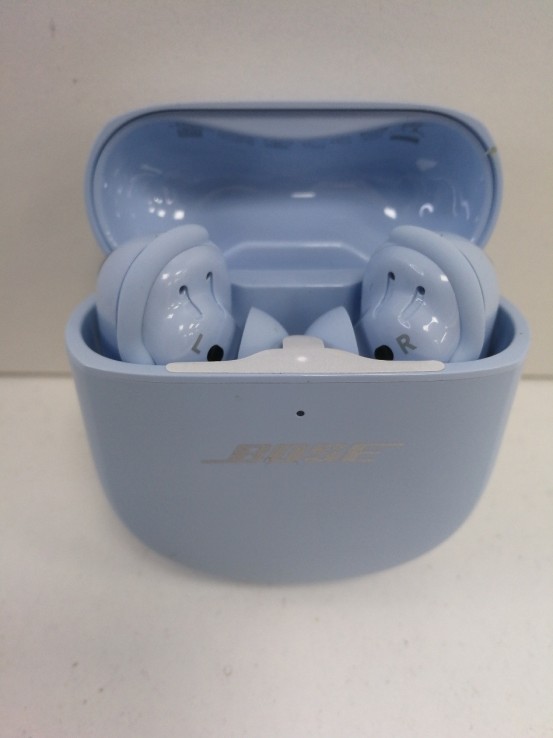 6-6-158742-2-Auriculares In-ear Bose Quietcomfort Ultra 