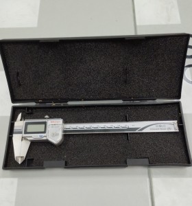 6-6-162440-1-Calibre O Pie De Rey Mitutoyo IP67